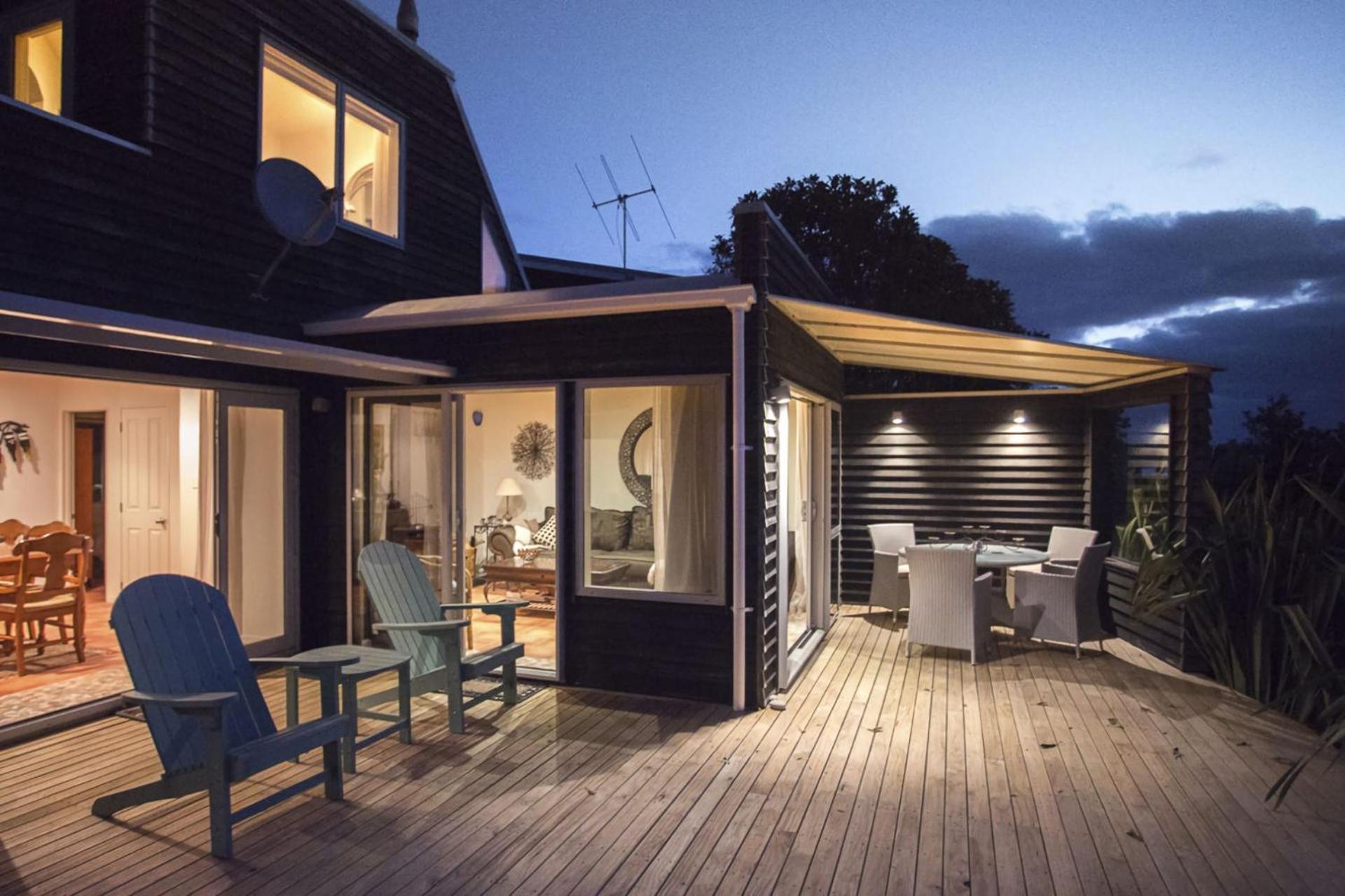 Chester Cottage Beachfront Oakura المظهر الخارجي الصورة