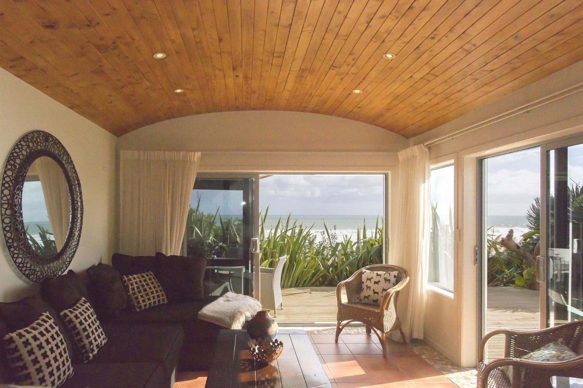 Chester Cottage Beachfront Oakura المظهر الخارجي الصورة